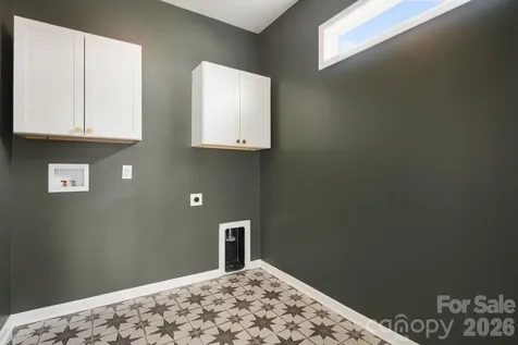 190 Water Leaf Drive Weaverville NC 28787