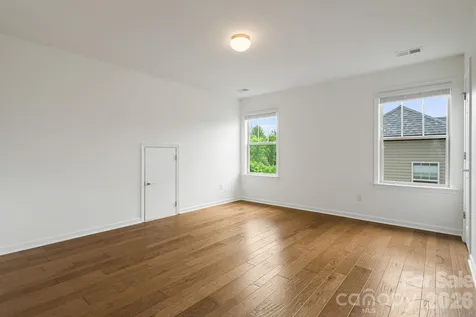 190 Water Leaf Drive Weaverville NC 28787