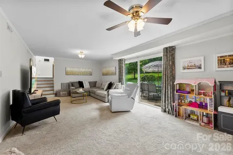 728 Wingrave Drive Charlotte NC 28270
