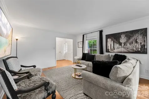 728 Wingrave Drive Charlotte NC 28270
