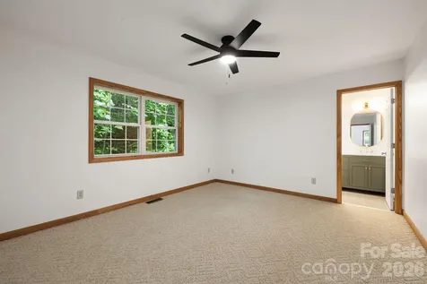 100 Woven Cloud Lane Waynesville NC 28785