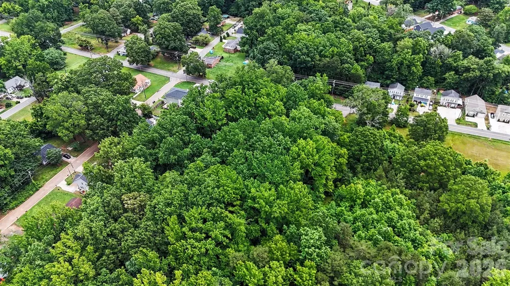 3511 W Sugar Creek Road Charlotte NC 28269