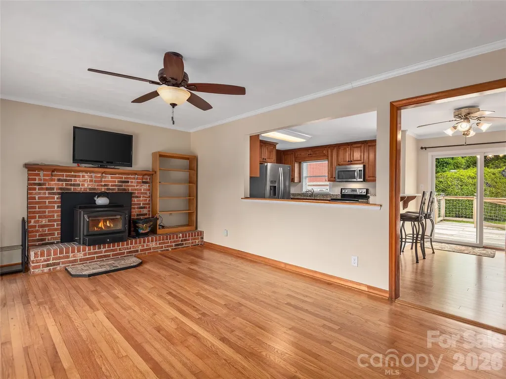 125 Playground Court Waynesville NC 28786