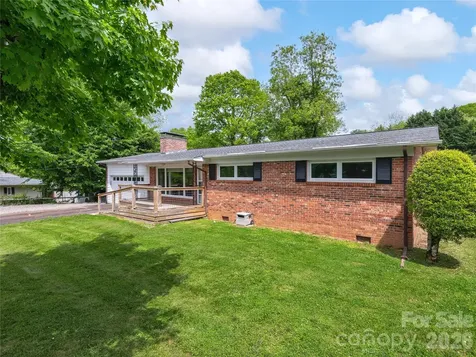 125 Playground Court Waynesville NC 28786