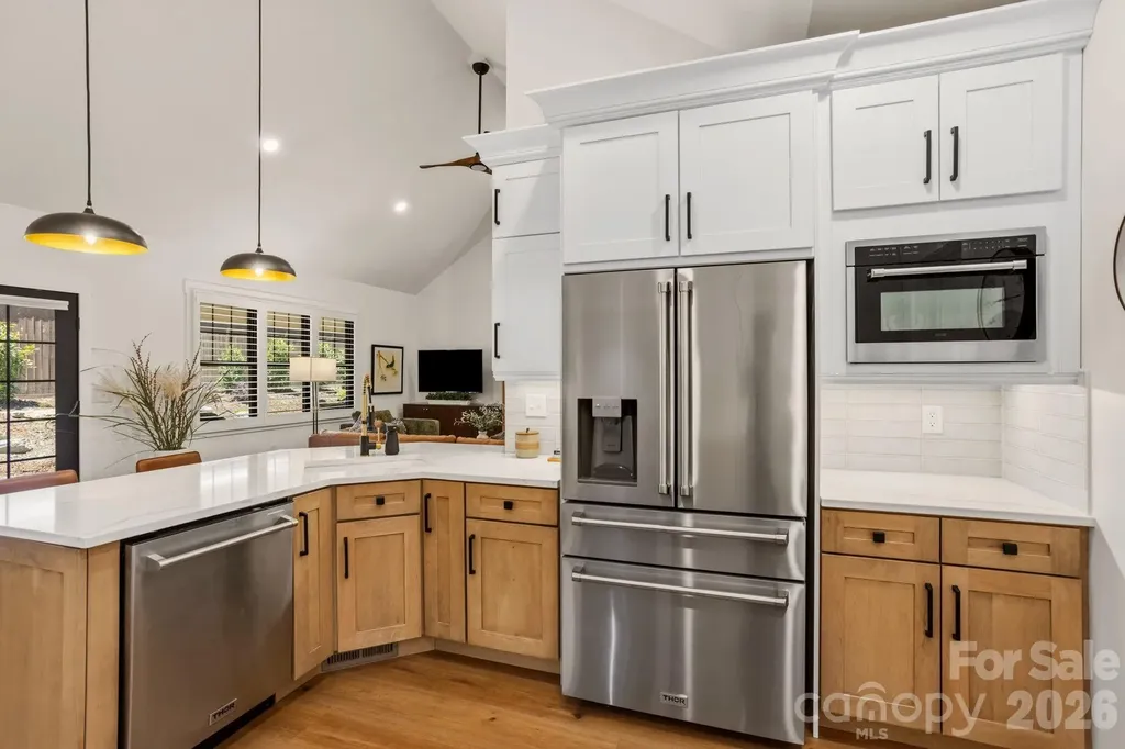 710 Knollwood Drive Hendersonville NC 28791