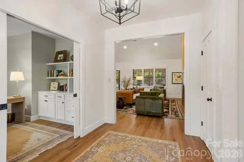 710 Knollwood Drive Hendersonville NC 28791