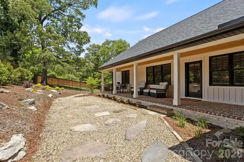 710 Knollwood Drive Hendersonville NC 28791