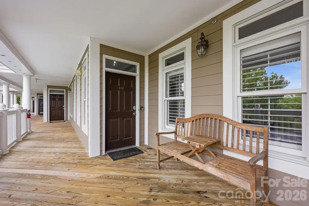 637 Williamson Road Mooresville NC 28117