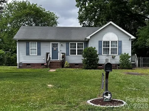 1341 E Cannon Avenue Albemarle NC 28001