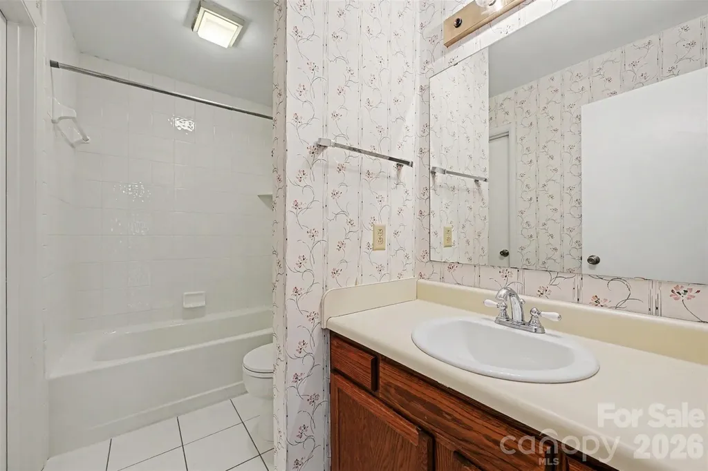 8015 Cedar Glen Drive Charlotte NC 28212