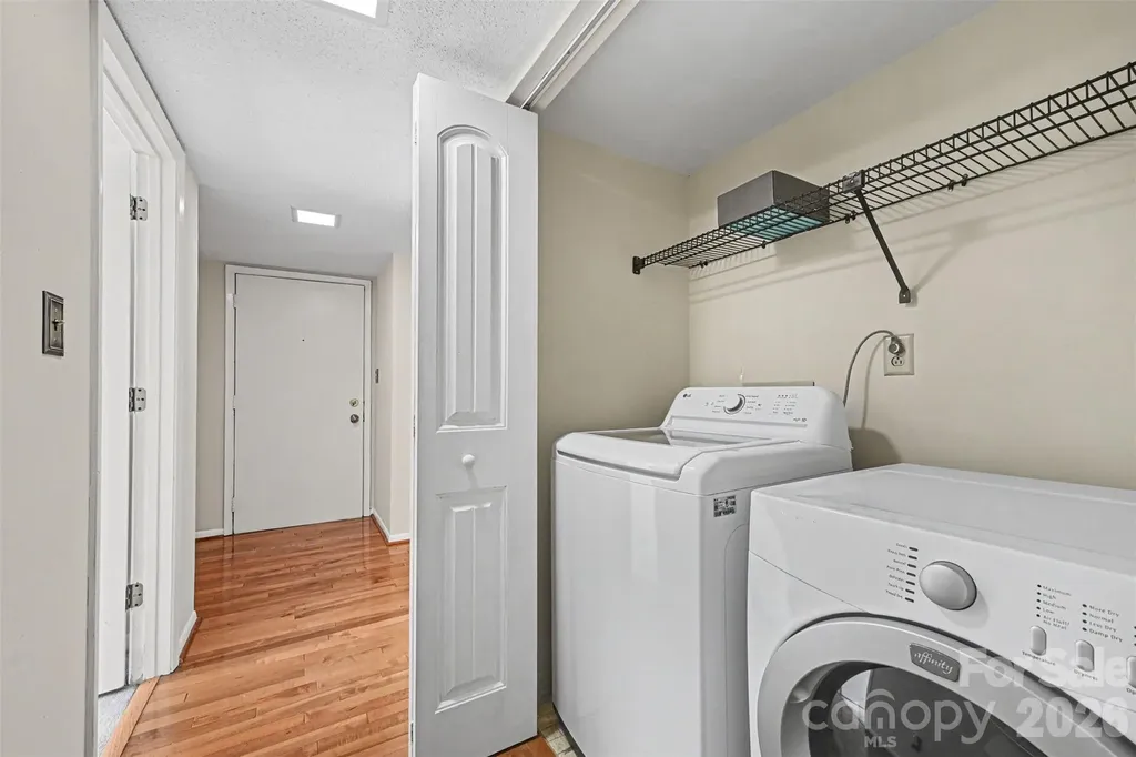 8015 Cedar Glen Drive Charlotte NC 28212