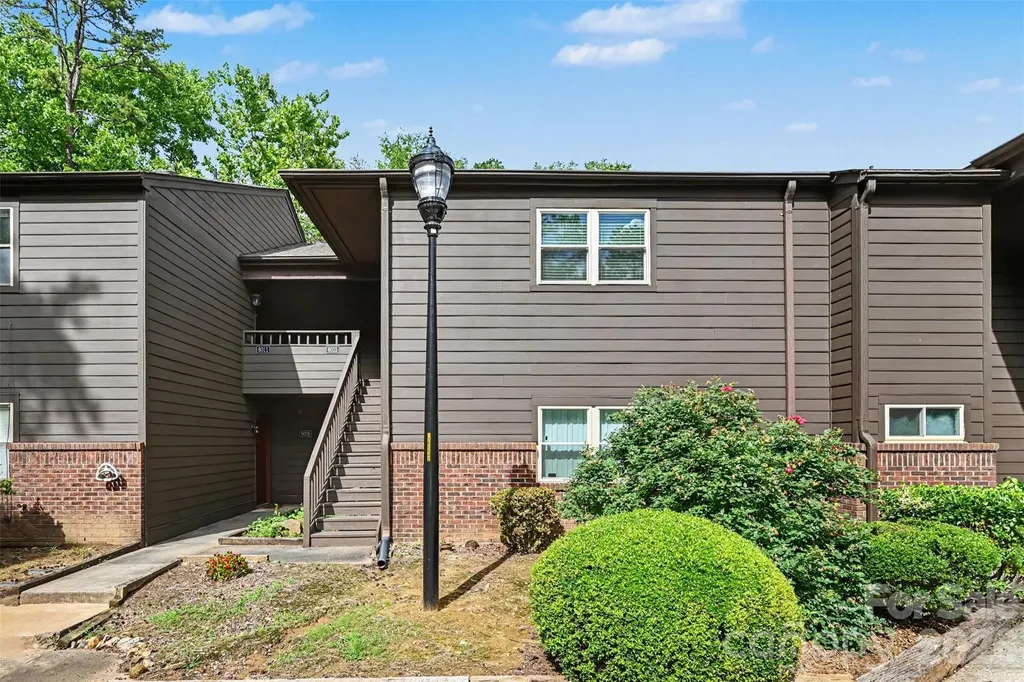 8015 Cedar Glen Drive Charlotte NC 28212