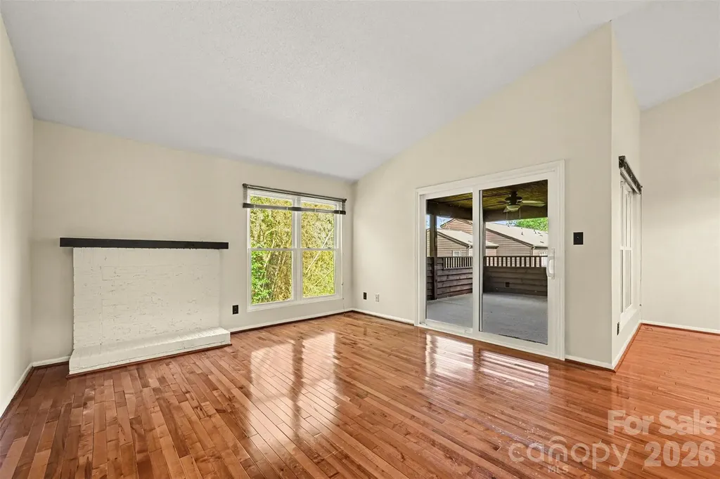 8015 Cedar Glen Drive Charlotte NC 28212