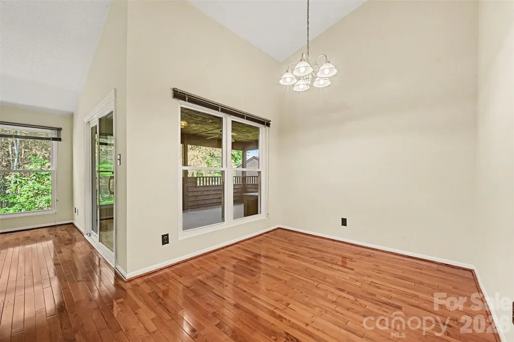 8015 Cedar Glen Drive Charlotte NC 28212