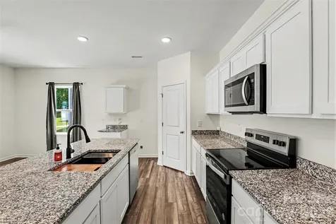 15 Hidden Glen Court Angier NC 27501