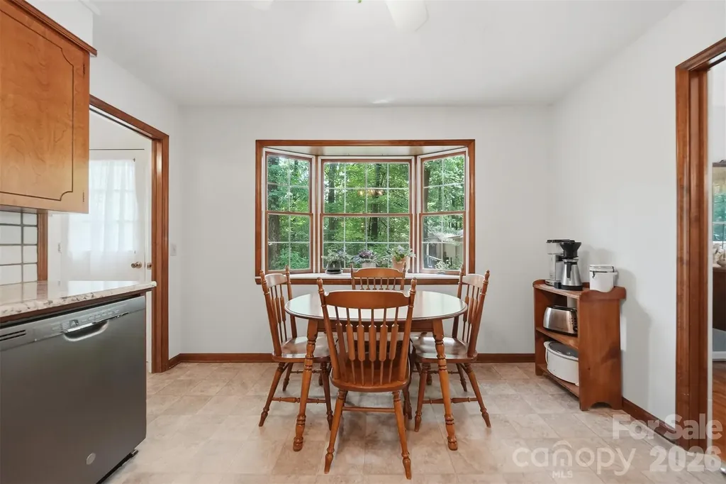 104 Laurelwood Drive Morganton NC 28655