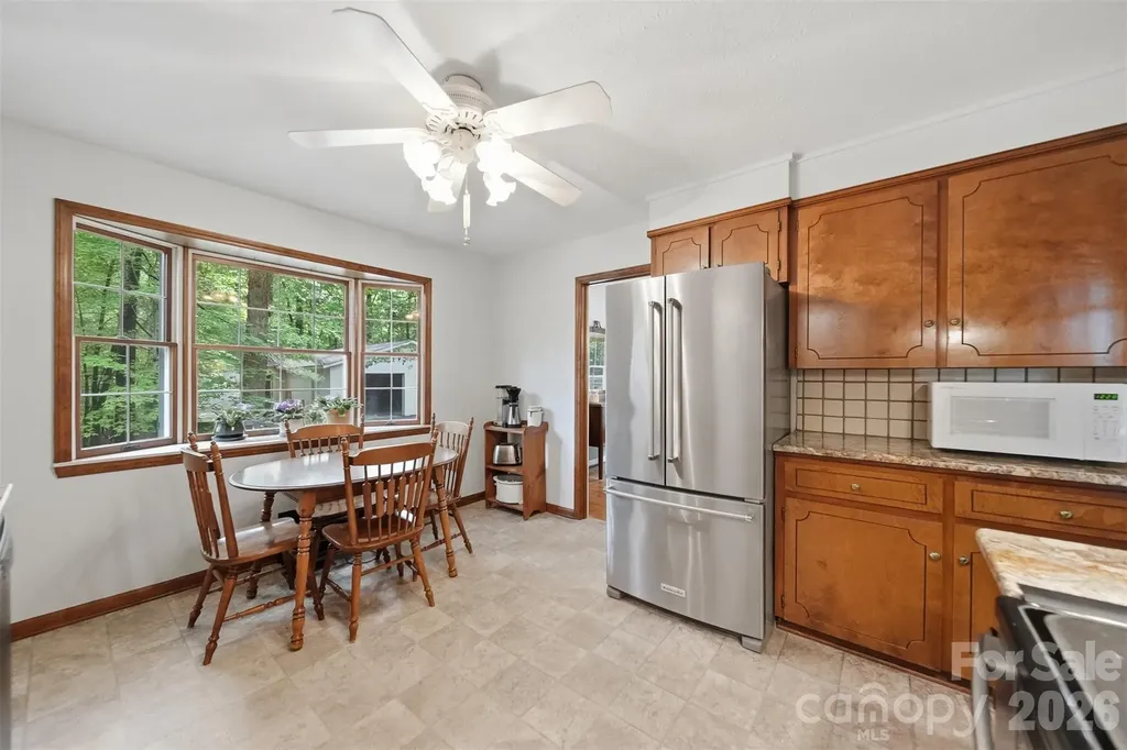 104 Laurelwood Drive Morganton NC 28655