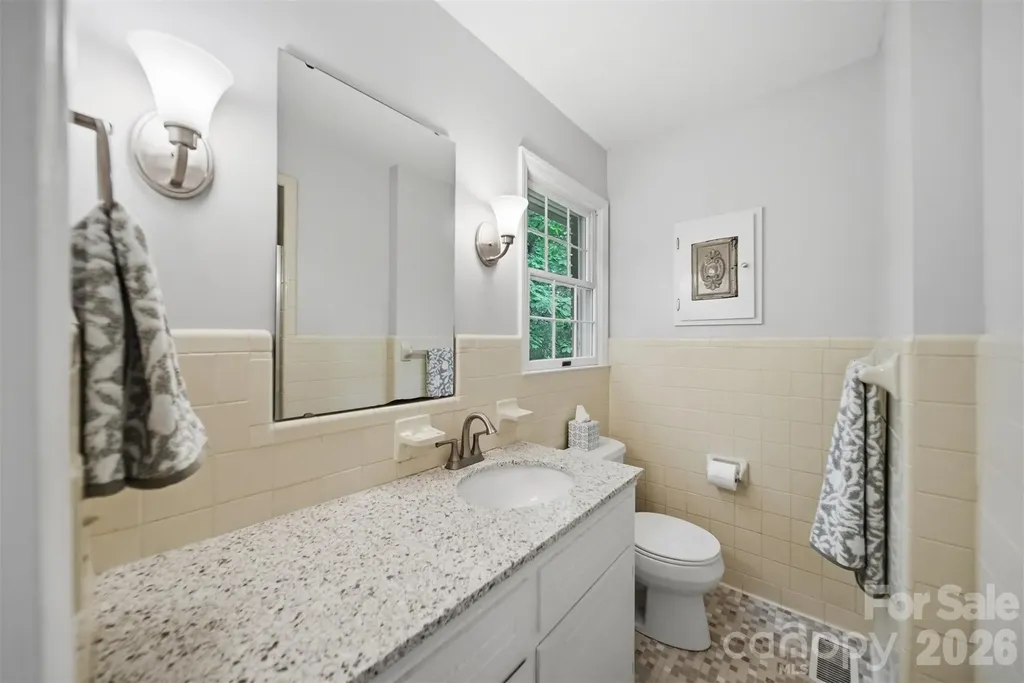 104 Laurelwood Drive Morganton NC 28655