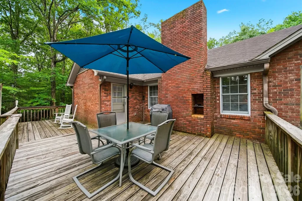 104 Laurelwood Drive Morganton NC 28655