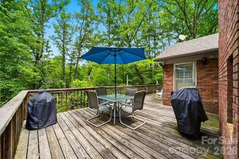 104 Laurelwood Drive Morganton NC 28655