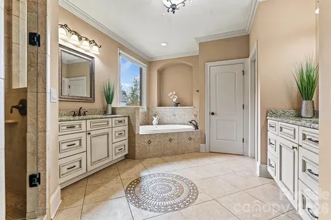 336 Kenway Loop Mooresville NC 28117