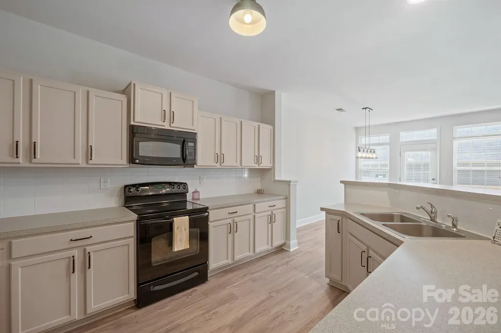 8165 Bridgegate Drive Huntersville NC 28078