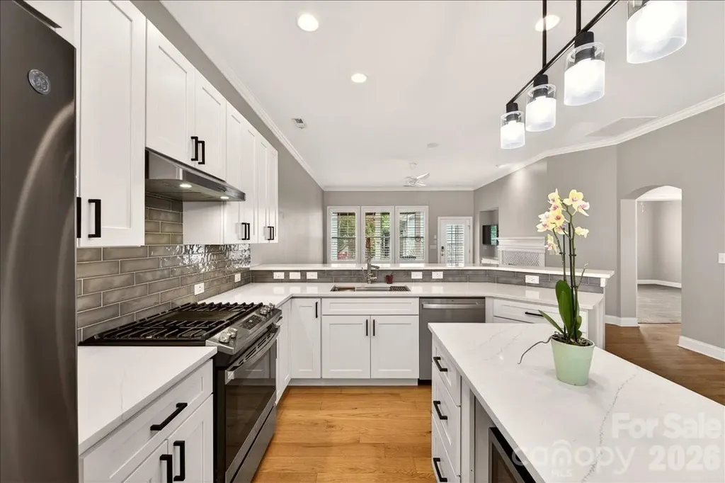 12422 Brenthaven Drive Davidson NC 28036