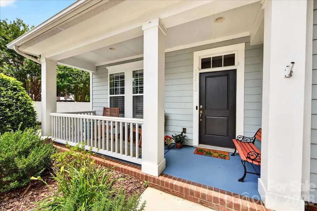 12422 Brenthaven Drive Davidson NC 28036