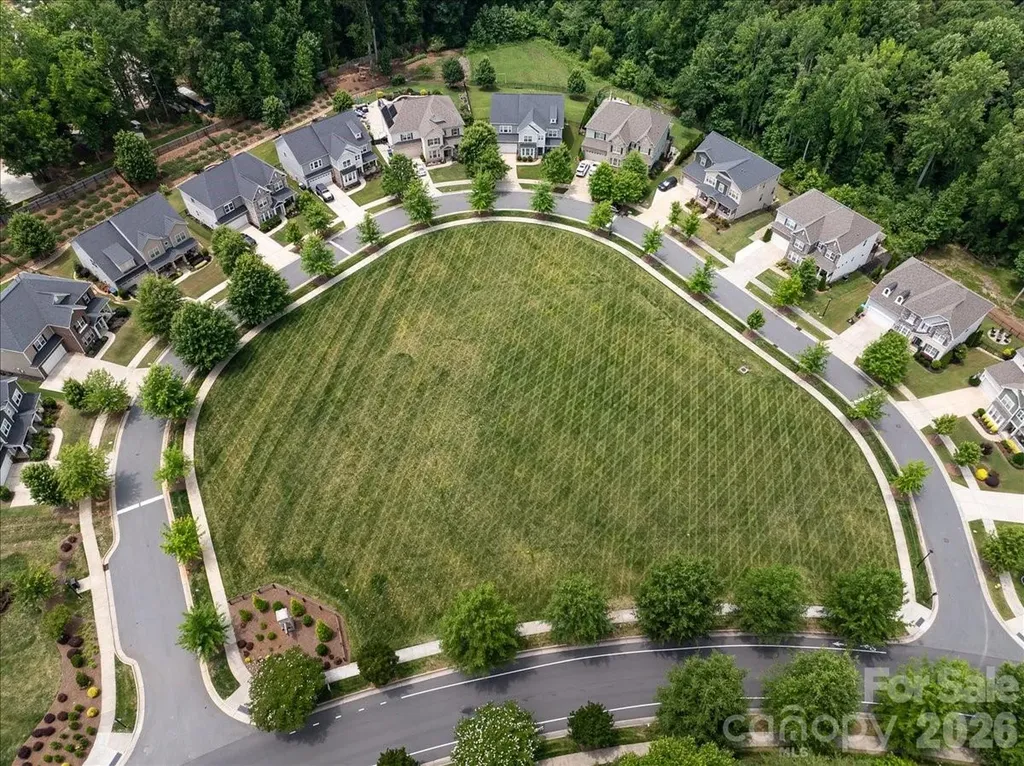 12422 Brenthaven Drive Davidson NC 28036