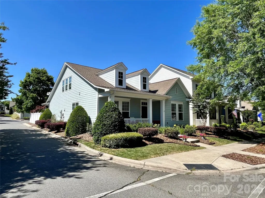 12422 Brenthaven Drive Davidson NC 28036