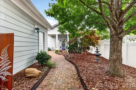 12422 Brenthaven Drive Davidson NC 28036