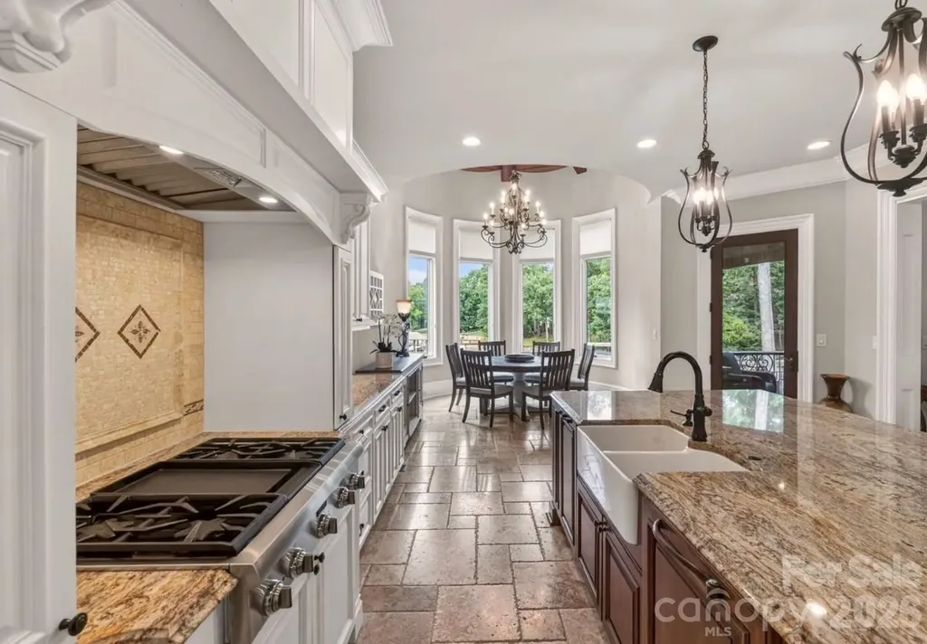 444 Bay Harbour Road Mooresville NC 28117