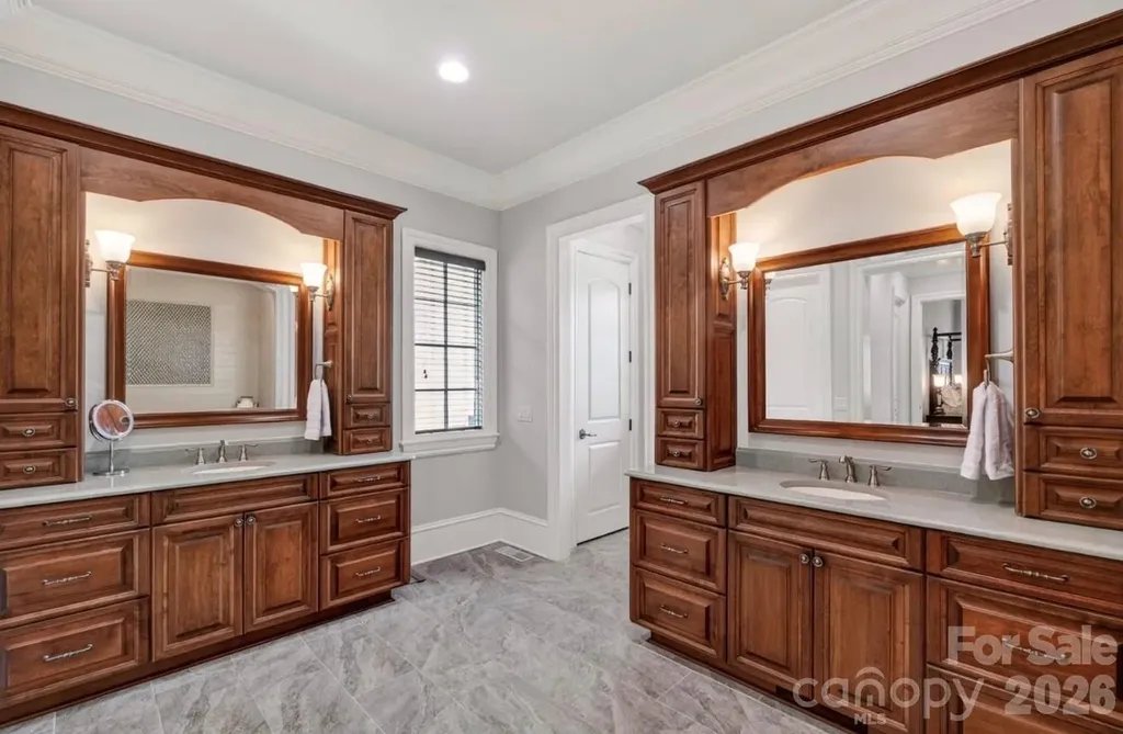 444 Bay Harbour Road Mooresville NC 28117