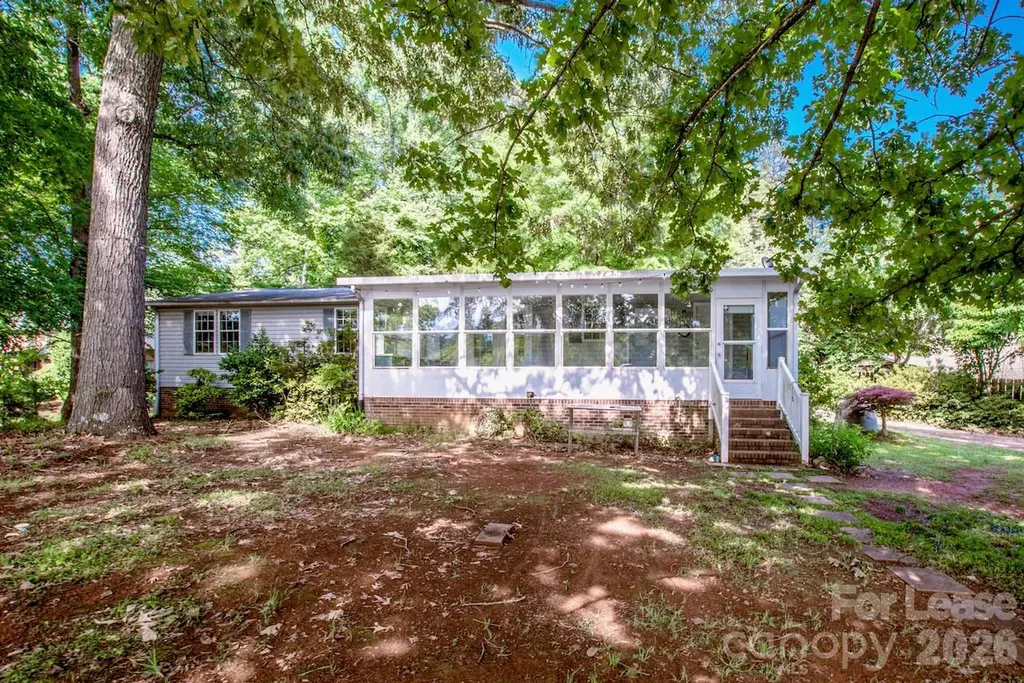 447 Kemp Road Mooresville NC 28117
