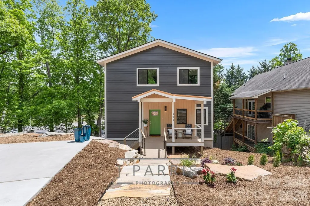 121 Laurel Loop Asheville NC 28806