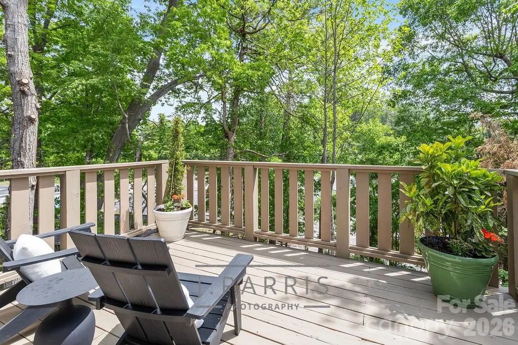 121 Laurel Loop Asheville NC 28806