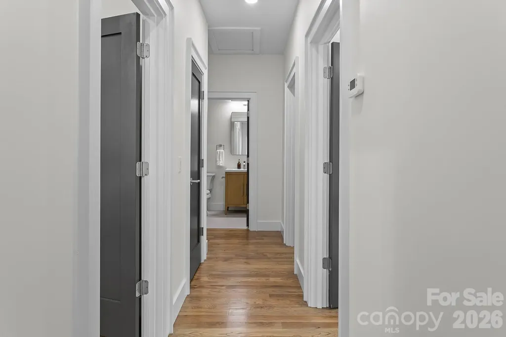 121 Laurel Loop Asheville NC 28806