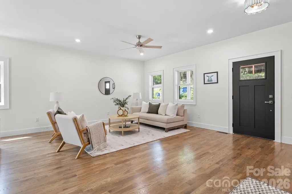 121 Laurel Loop Asheville NC 28806