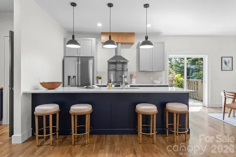 121 Laurel Loop Asheville NC 28806
