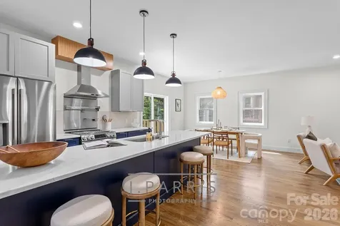 121 Laurel Loop Asheville NC 28806