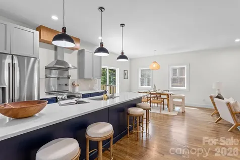 121 Laurel Loop Asheville NC 28806
