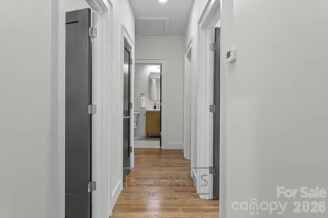 121 Laurel Loop Asheville NC 28806