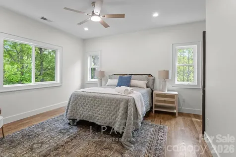 121 Laurel Loop Asheville NC 28806