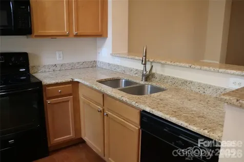 9806 Longstone Lane Charlotte NC 28277