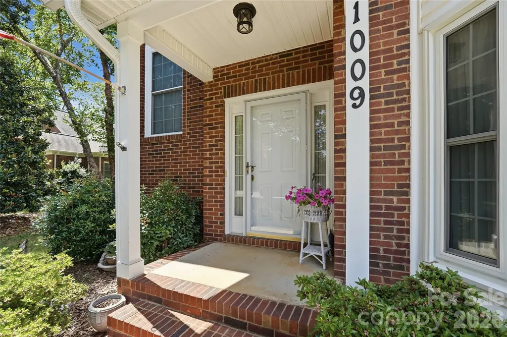 1009 Millwright Lane Matthews NC 28104