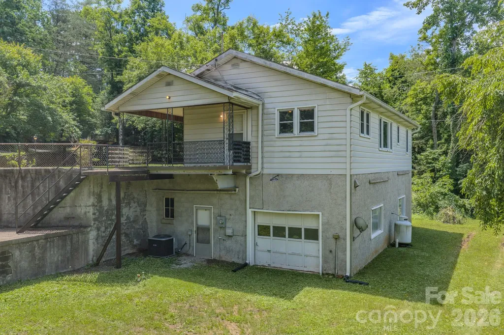 456 Lower Grassy Branch Road Asheville NC 28805