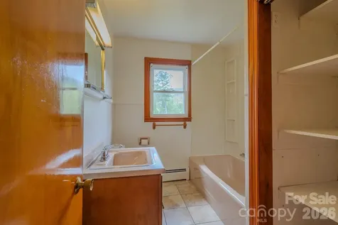 456 Lower Grassy Branch Road Asheville NC 28805