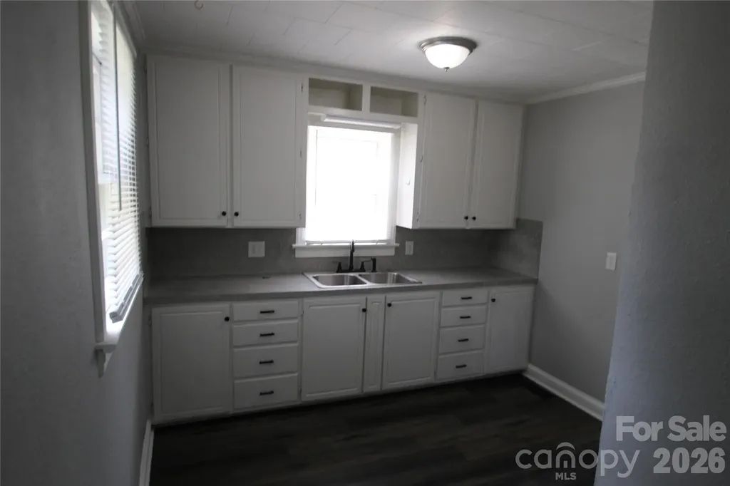 406 E Mill Street Landis NC 28088