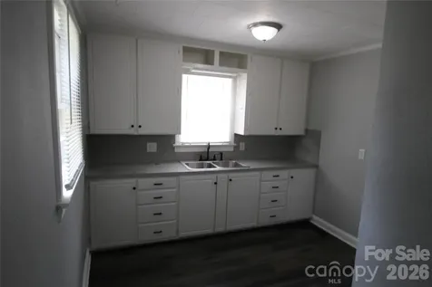 406 E Mill Street Landis NC 28088
