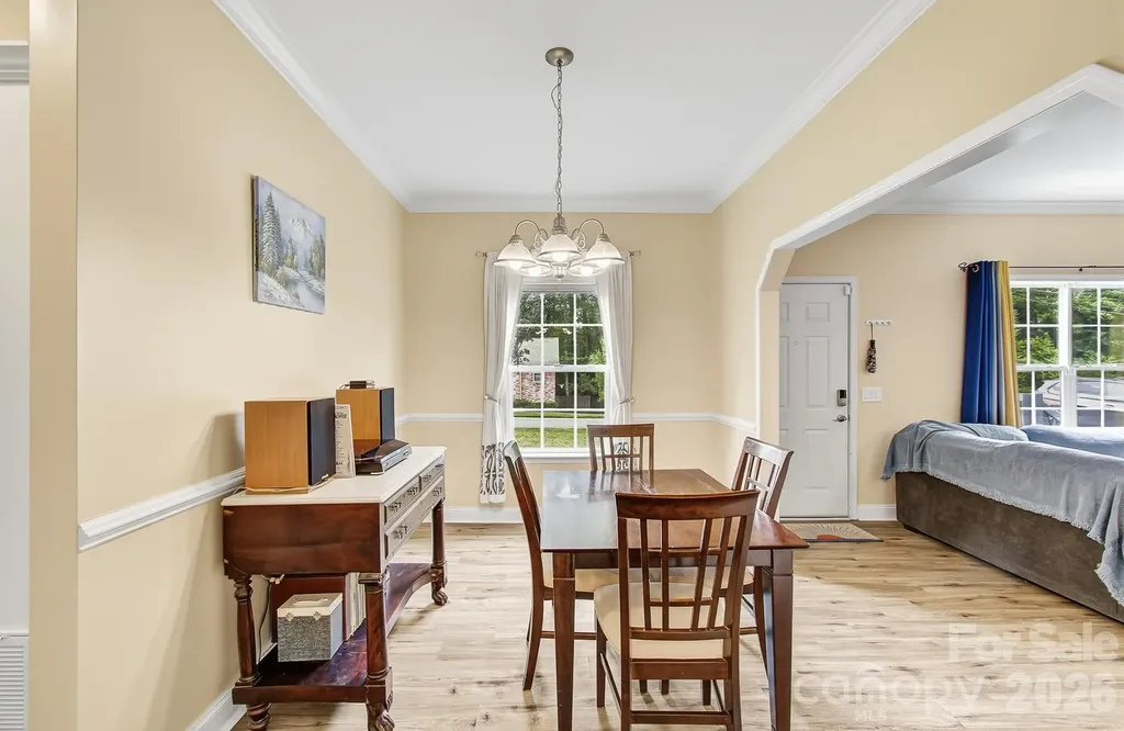 40 Liberty Road Candler NC 28715